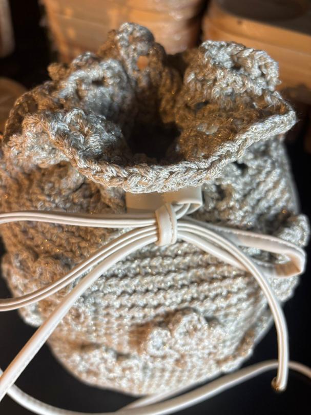 Gentuță Handmade Săculeț cu Flori Decorative